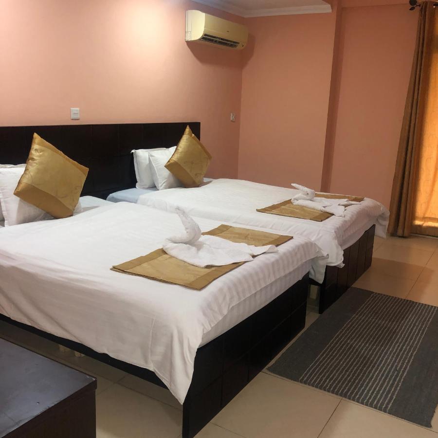 Korkdam Hotel Taifa エクステリア 写真