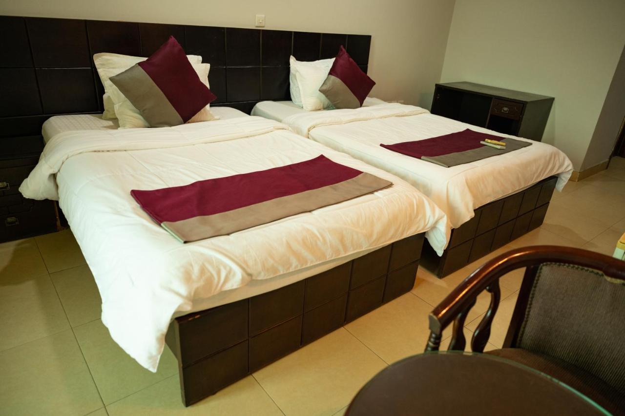 Korkdam Hotel Taifa エクステリア 写真