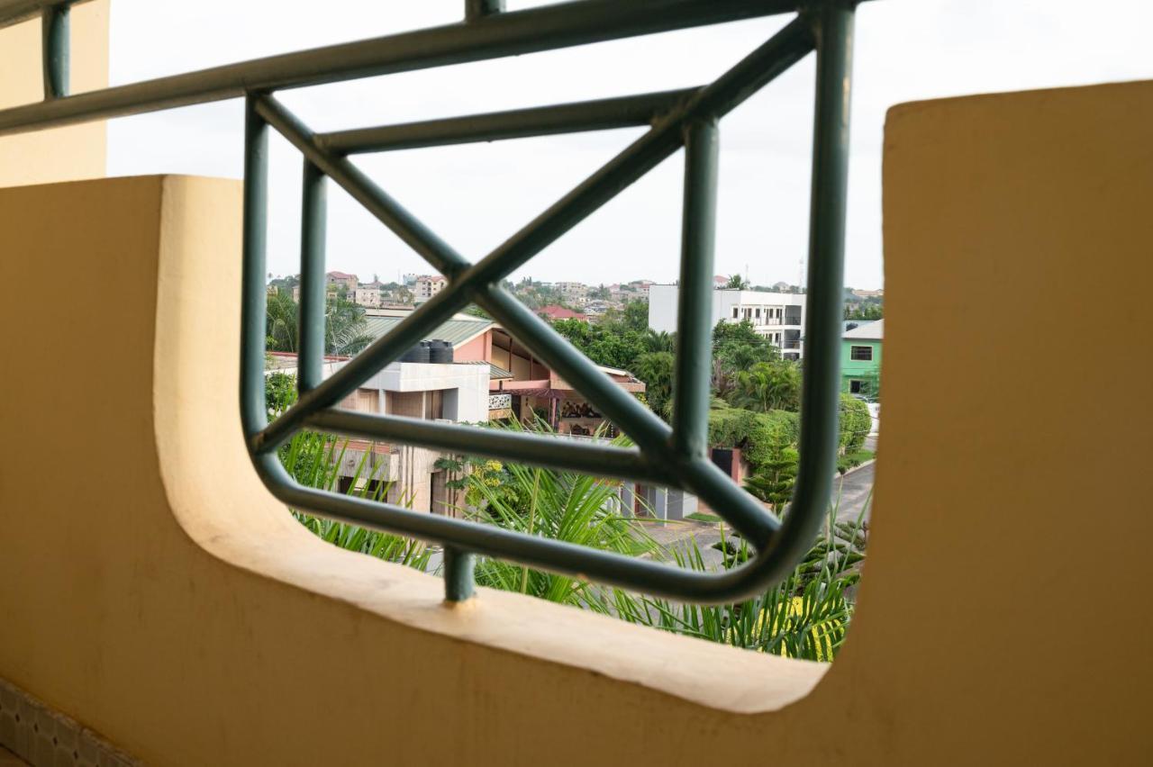 Korkdam Hotel Taifa エクステリア 写真