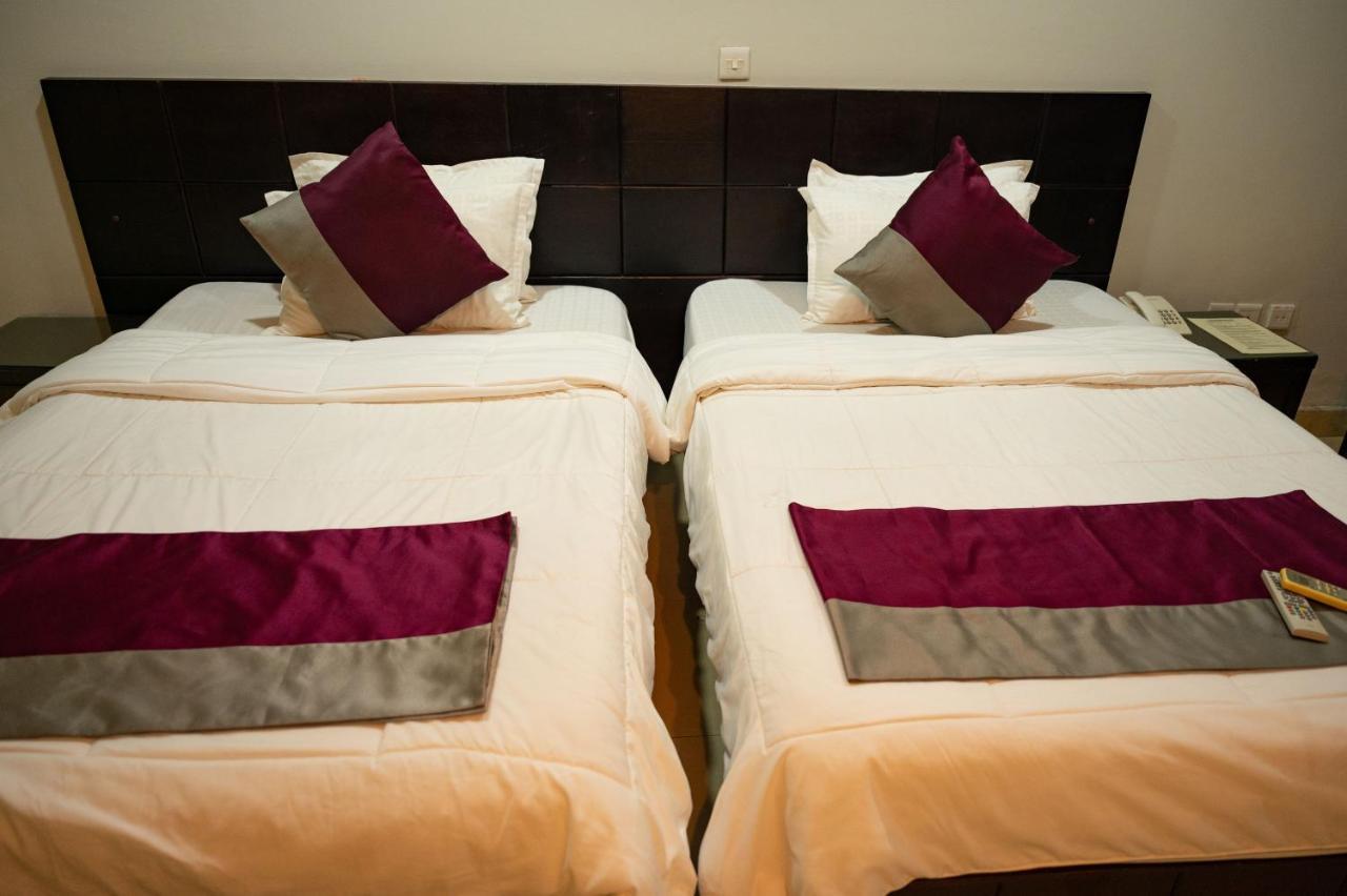 Korkdam Hotel Taifa エクステリア 写真