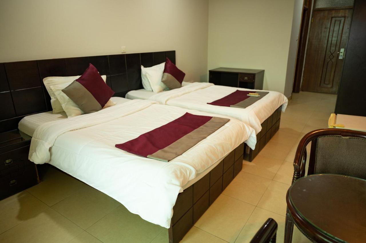 Korkdam Hotel Taifa エクステリア 写真